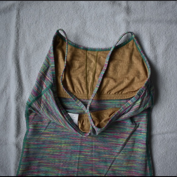 Iviva athletica (Lululemon youth) tank top - Picture 8 of 10